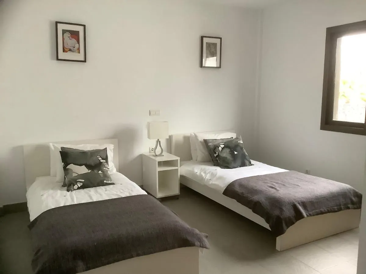 Modern Villa With Sea Views Costa Teguise Spain